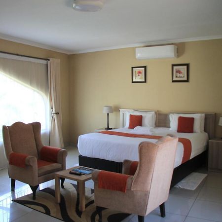 Bridgeville Guest House Gaborone Exteriör bild