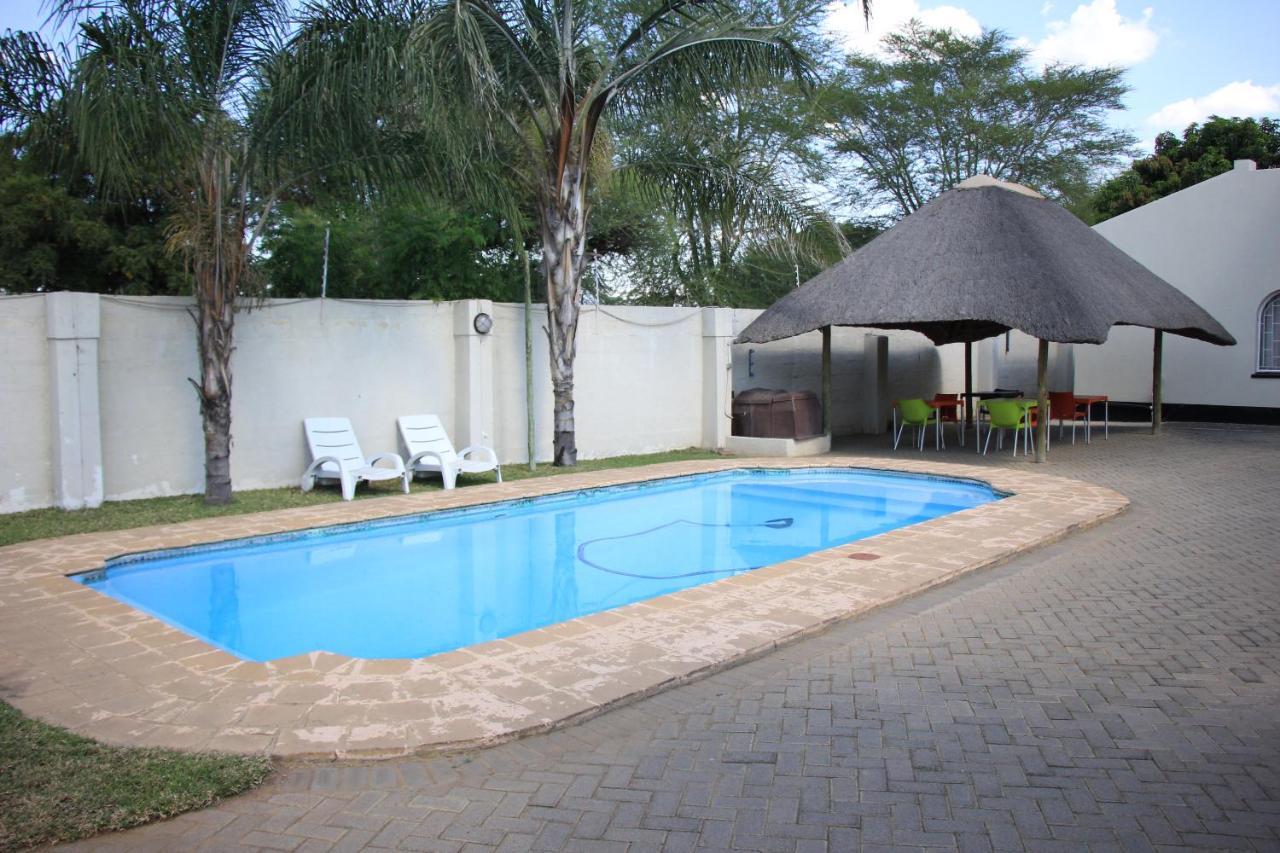 Bridgeville Guest House Gaborone Exteriör bild
