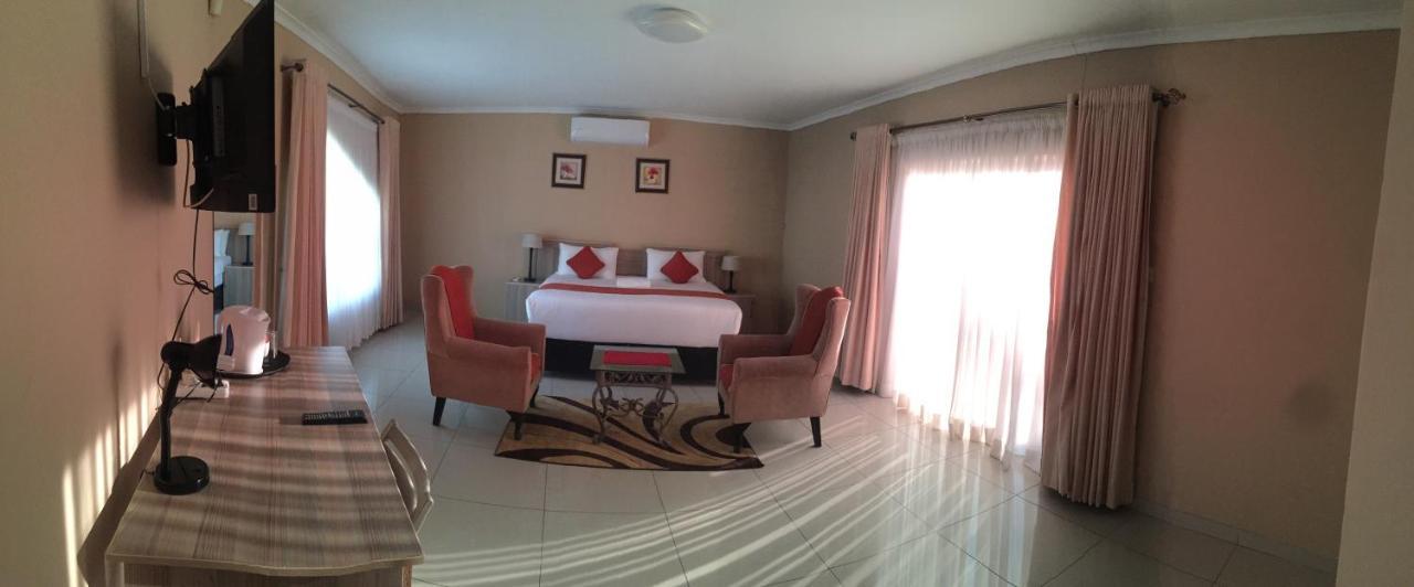Bridgeville Guest House Gaborone Exteriör bild