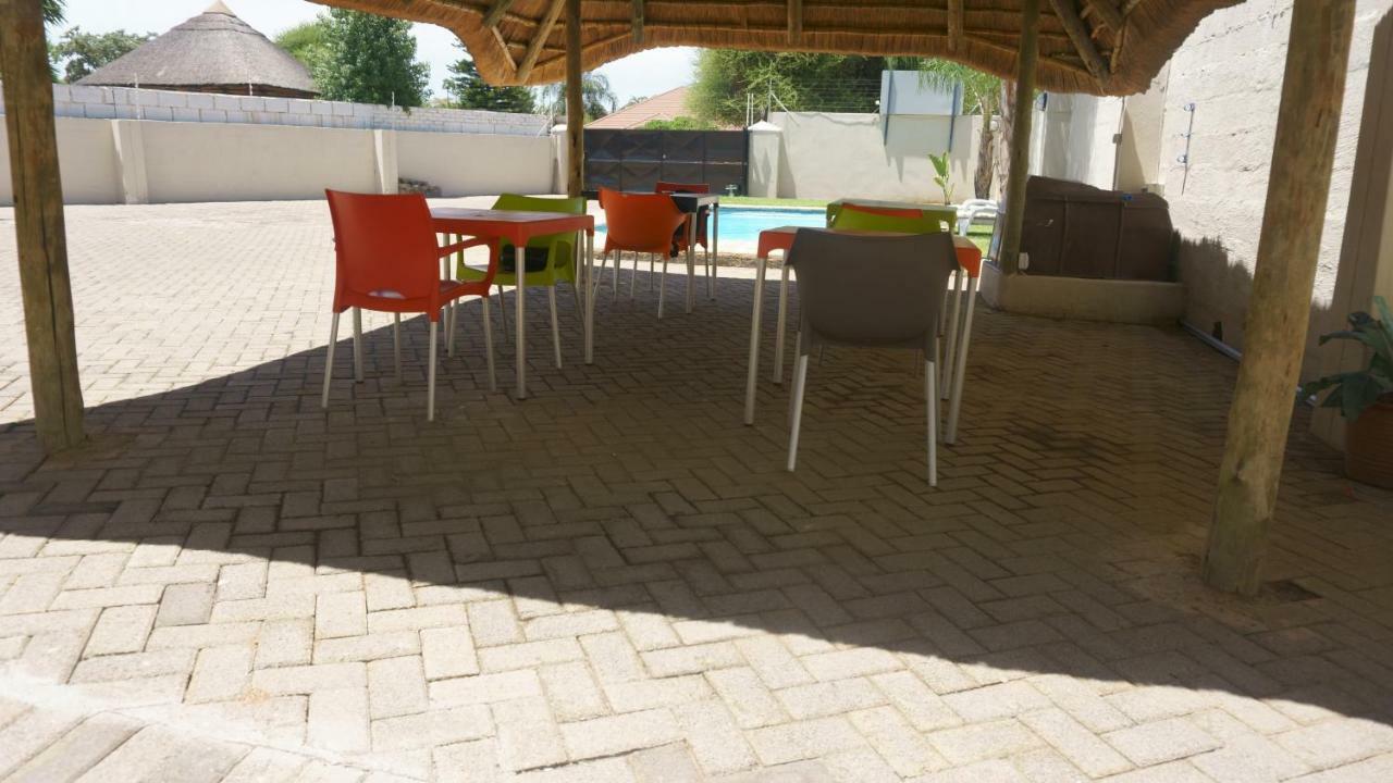 Bridgeville Guest House Gaborone Exteriör bild