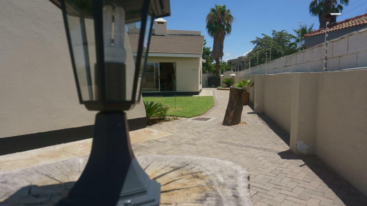 Bridgeville Guest House Gaborone Exteriör bild