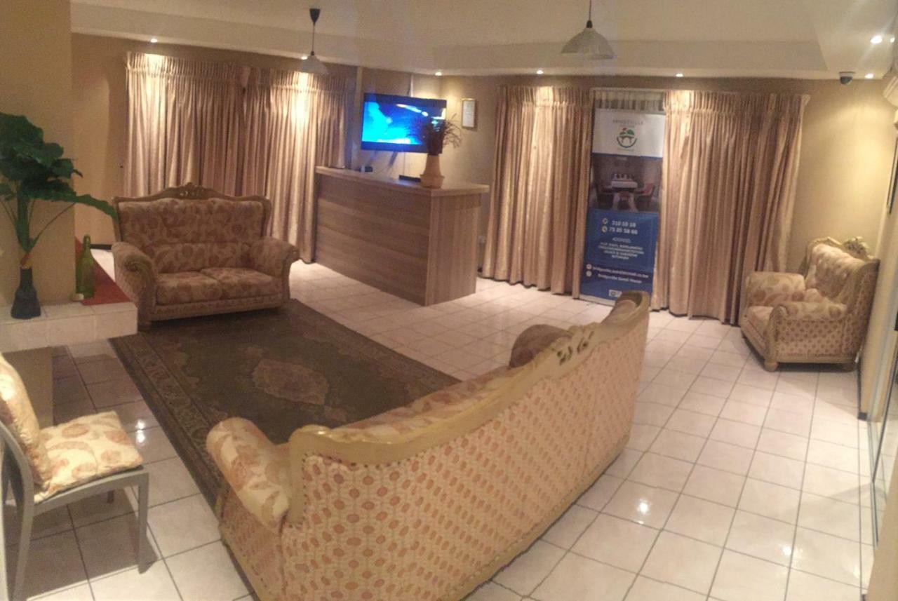 Bridgeville Guest House Gaborone Exteriör bild
