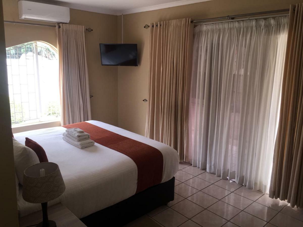 Bridgeville Guest House Gaborone Exteriör bild